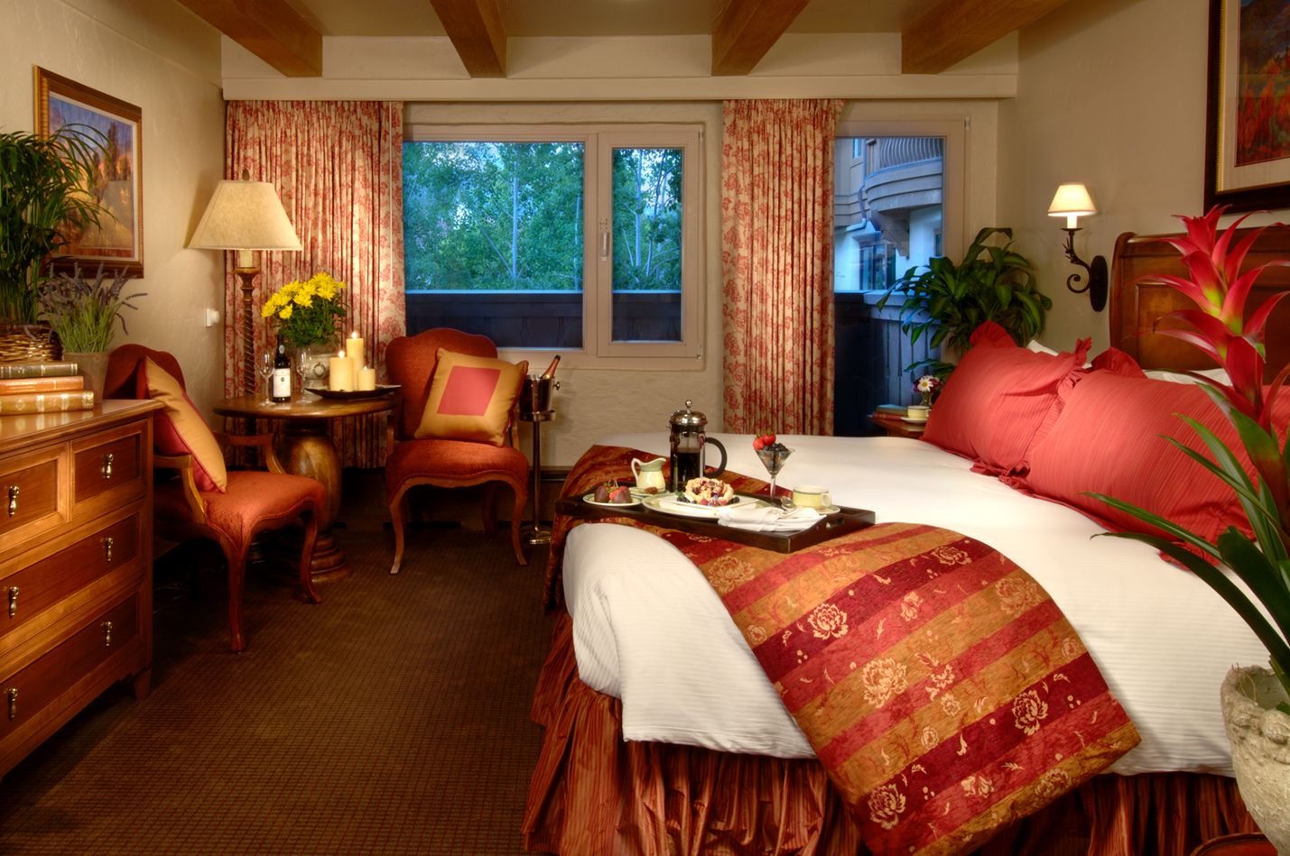 LAV Deluxe room